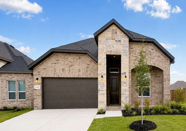 Photo 1 of Single family home for sale at 3293 Pier View St, Cedar Hill, TX | MLS# 21190660 | Listing updated on 2026-09-02