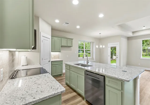 Photo 4 of Single family home for sale at 714 E Mcgee St, Sherman, TX 75090 | MLS# 21191225 | Listing updated on 2026-09-25
