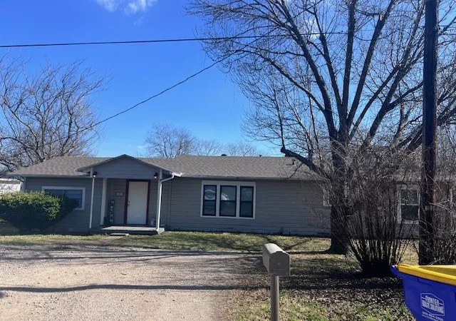 Photo 1 of Single family home for sale at 102 Bowers St, Seagoville, TX 75159 | MLS# 21192005 | Listing updated on 2026-07-13
