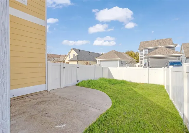 Homes for sale in Savannah, TX | 1805 Azalea Dr, Savannah, TX 76227 | MLS# 21187256