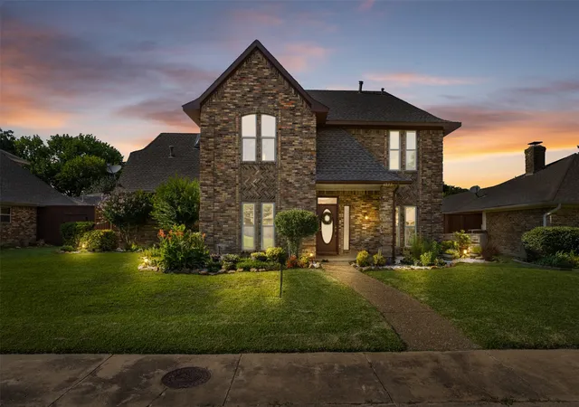Photo 2 of Sale Pending at 4227 Country Brook Dr, Dallas, TX 75287 | MLS# 21192064 | Listing updated on 2026-07-10