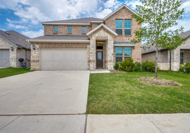 Photo 1 of Single family home for sale at 3308 Kingsdown Dr, Denton, TX 76207 | MLS# 21187922 | Listing updated on 2026-08-28