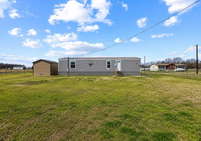 Photo 3 of Manufactured home for sale at 385 Rs County Road 3374, Alba, TX 75410 | MLS# 21191873 | Listing updated on 2026-08-25