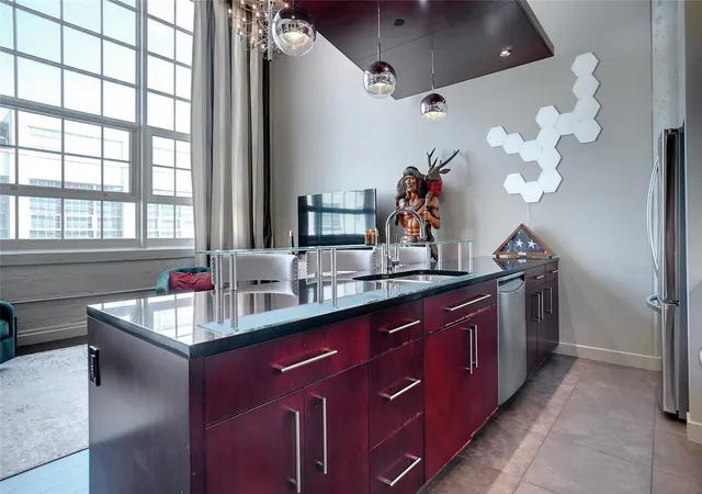Photo 3 of Condo for sale at 2600 W 7th St #1807, Fort Worth, TX 76107 | MLS# 21187559 | Listing updated on 2026-07-21