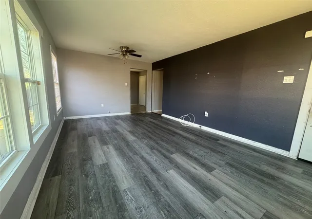 Photo 3 of Single family home for sale at 3520 Colcord Ave, Waco, TX 76707 | MLS# 21192685 | Listing updated on 2026-08-29