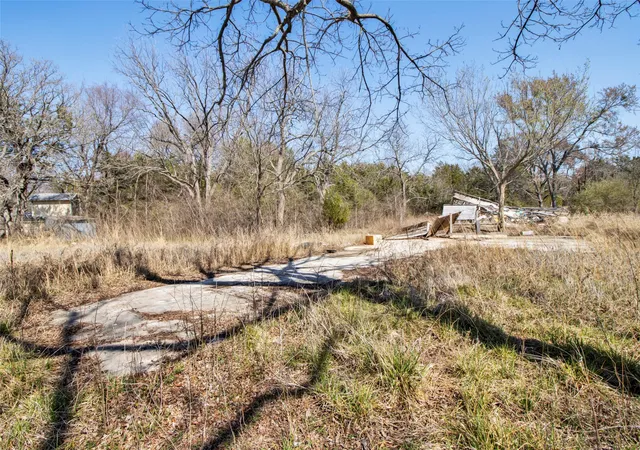 Homes for sale in Whitesboro, TX | 4185 Rock Creek Rd, Whitesboro, TX 76273 | MLS# 21192101