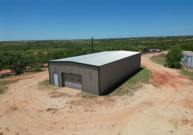 Photo 4 of House for sale at 5725 Tbd Fm 604, Ovalo, TX 79541 | MLS# 21192897 | Listing updated on 2026-09-24