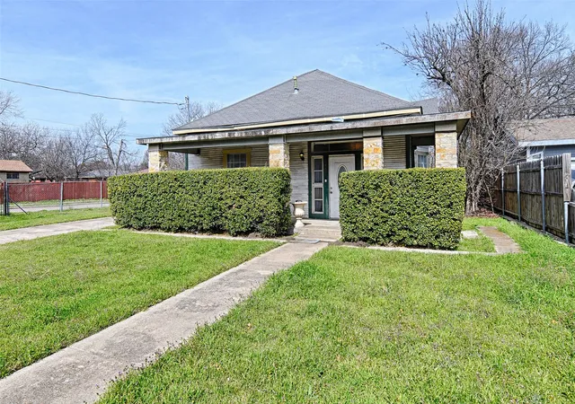 1st image of 2457 Glenfield Ave, Dallas, TX 75233 | MLS# 21188912