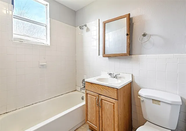 26th image of 2457 Glenfield Ave, Dallas, TX 75233 | MLS# 21188912