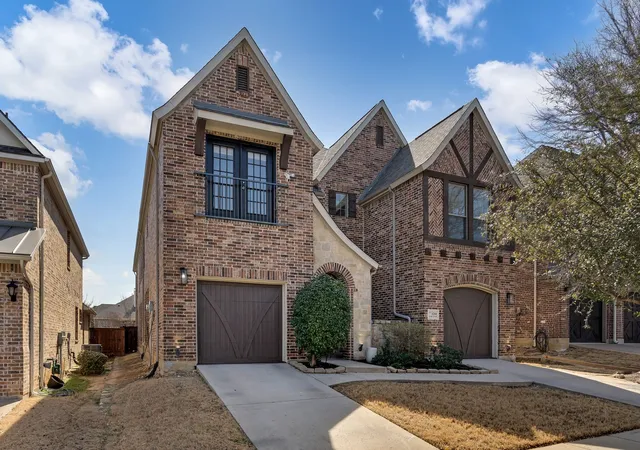 2nd image of 1244 Grant Ave, Lantana, TX 76226 | MLS# 21192418