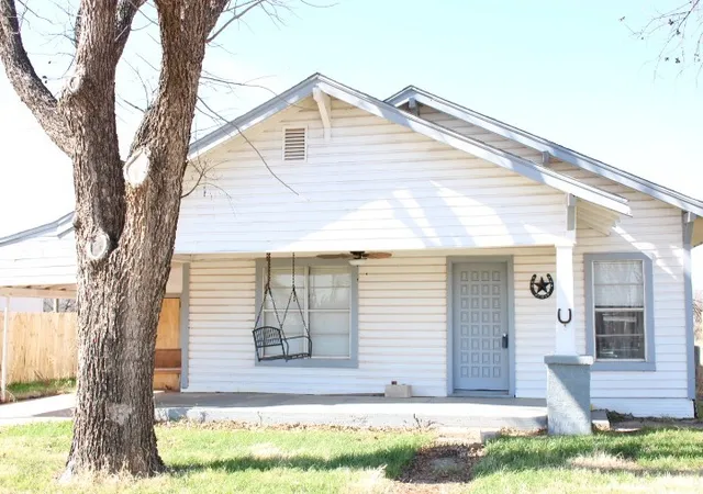 Photo 1 of Single family home for sale at 315 South 4th, Hawley, TX 79525 | MLS# 21193116 | Listing updated on 2026-09-26