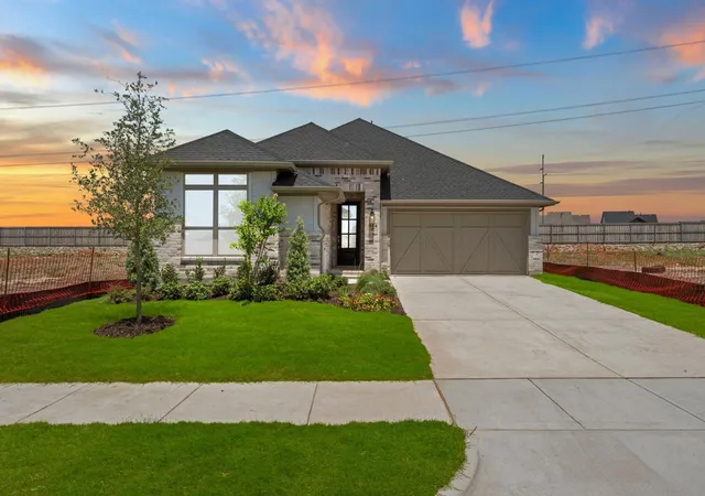 1st image of 914 Goldenwave Trl, Wylie, TX 75098 | MLS# 21193194