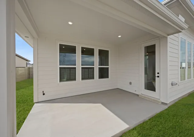 Photo 4 of Sale Pending at 1562 Ginger Ln, Argyle, TX 76226 | MLS# 21193196 | Listing updated on 2026-08-31
