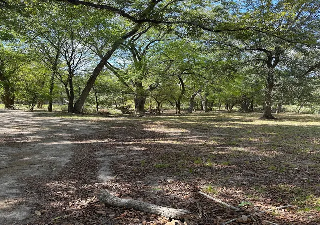 5th image of 853 Cr 206, Bremond, TX 76629 | MLS# 21190710