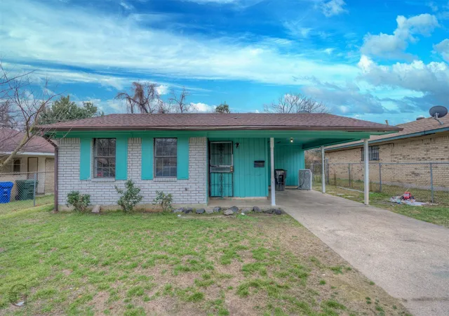 Photo 2 of Single family home for sale at 4109 Forest Oak Dr, Shreveport, LA 71109 | MLS# 21191131 | Listing updated on 2026-07-25