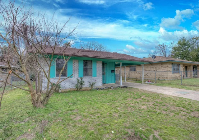Photo 3 of Single family home for sale at 4109 Forest Oak Dr, Shreveport, LA 71109 | MLS# 21191131 | Listing updated on 2026-07-25