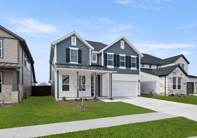 Photo 2 of Single family home for sale at 1725 Nesting Robin Ln, Krum, TX 76249 | MLS# 21193259 | Listing updated on 2026-08-20