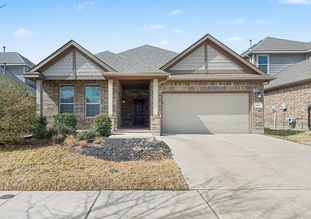 Photo 1 of Single family home for sale at 905 Falcon Rd, Argyle, TX 76226 | MLS# 21192313 | Listing updated on 2026-08-19
