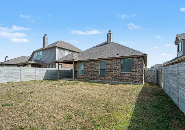 Homes for sale in Argyle, TX | 905 Falcon Rd, Argyle, TX 76226 | MLS# 21192313