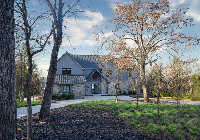 2nd image of 211 Deer Valley, Mabank, TX 75147 | MLS# 21159546