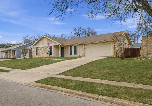 3rd image of 5914 Freemans Farm St, San Antonio, TX 78233 | MLS# 21193401