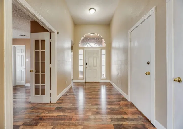 Photo 4 of Single family home for sale at 313 Winter Park, Rockwall, TX 75032 | MLS# 21192928 | Listing updated on 2026-09-06