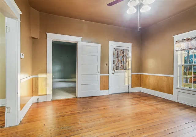 Homes for sale in Whitesboro, TX | 607 E Main St, Whitesboro, TX 76273 | MLS# 21193113