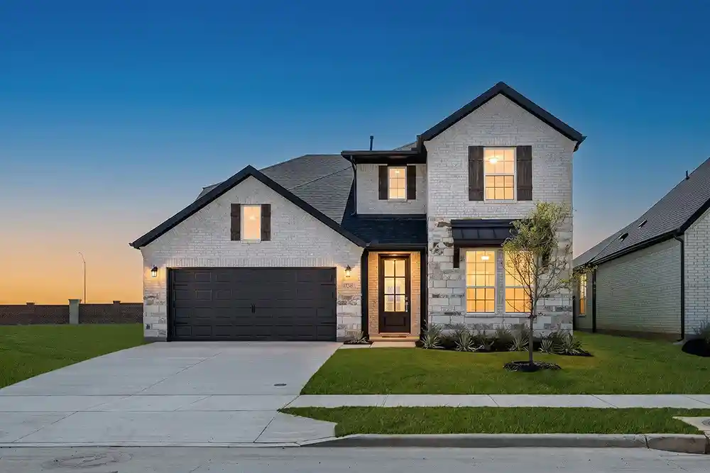 Photo 1 of Single family home for sale at 17245 Oxborough Dr, Fort Worth, TX 76102 | MLS# 21193707 | Listing updated on 2026-10-28