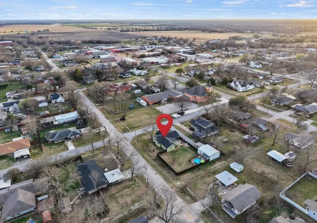 Homes for sale in Leonard, TX | 110 E Houston St, Leonard, TX 75452 | MLS# 21189605