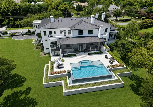 Photo 2 of Mansion for sale at 10010 Strait Ln, Dallas, TX 75229 | MLS# 21190599 | Listing updated on 2026-09-15