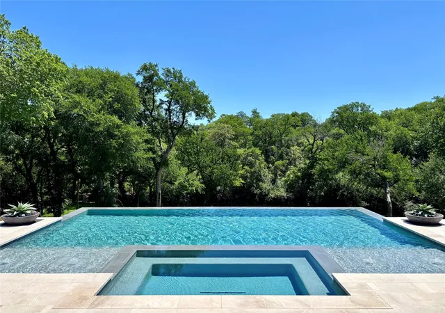 Photo 3 of Mansion for sale at 10010 Strait Ln, Dallas, TX 75229 | MLS# 21190599 | Listing updated on 2026-09-15