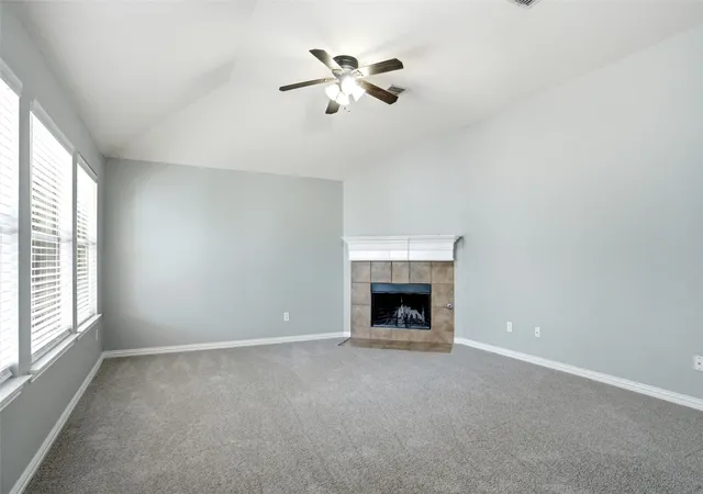 Photo 4 of Single family home for sale at 3305 Purdue Dr, Denton, TX 76210 | MLS# 21192408 | Listing updated on 2026-09-24