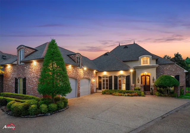 1st image of 105 Calais Ct, Bossier City, LA 71111 | MLS# 21193968