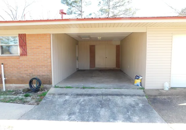 4th image of 214 Springhill Airport Loop Loop, Springhill, LA 71075 | MLS# 21194241