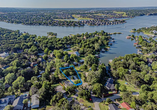 Photo 4 of Land for sale at 3817 Horseshoe Trl, Granbury, TX 76048 | MLS# 21181370 | Listing updated on 2026-09-30