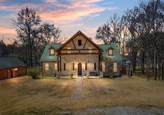Photo 3 of Sale Pending at 788 Rs County Road 3500, Emory, TX 75440 | MLS# 21193950 | Listing updated on 2026-07-17