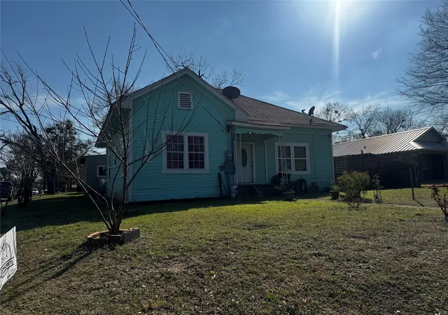 Homes for sale in Sulphur Springs, TX | 701 Van Sickle St, Sulphur Springs, TX 75482 | MLS# 21194429
