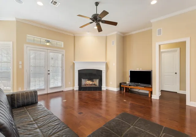 5th image of 100 Edinburgh, Waco, TX 76712 | MLS# 21184966