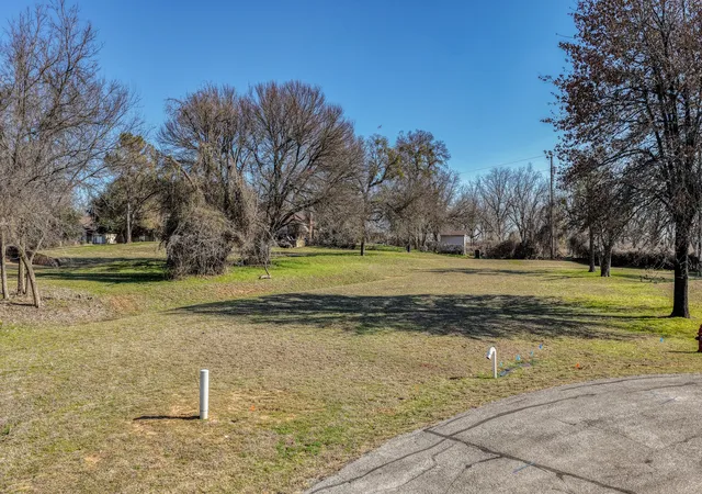 Photo 4 of Land for sale at 9705 Ravenna Ct, Granbury, TX 76049 | MLS# 21191748 | Listing updated on 2026-08-28