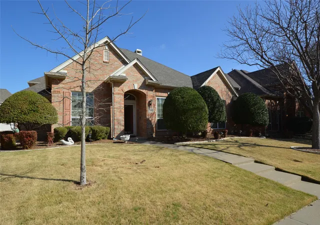 Photo 1 of Single family home for sale at 1120 Surrey Ln, Allen, TX 75013 | MLS# 21176184 | Listing updated on 2026-10-03