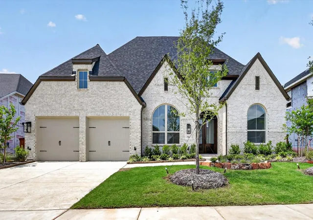 Photo 1 of Sale Pending at 729 Bridle Path Pkwy, Aubrey, TX 76227 | MLS# 21193799 | Listing updated on 2026-09-29