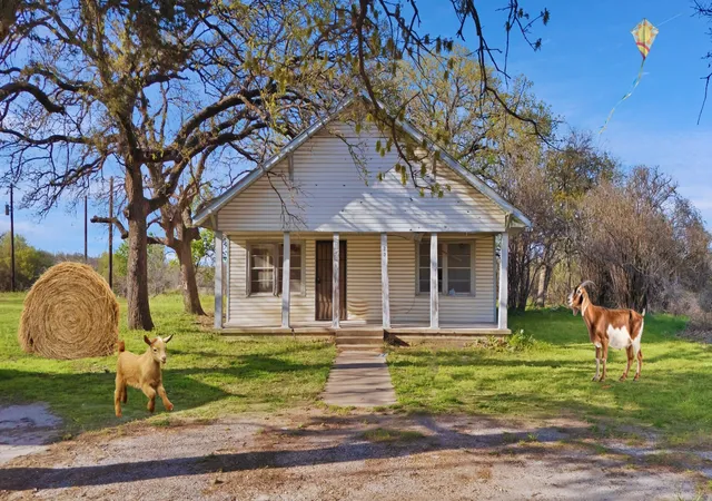 Homes for sale in Chico, TX | 202 Johns Dr, Chico, TX 76431 | MLS# 21191463