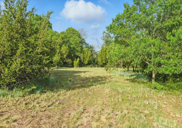 Photo 2 of Sale Pending at 229 Latigo Wy, Weatherford, TX 76088 | MLS# 21195085 | Listing updated on 2026-07-22