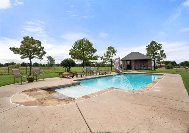Photo 1 of Single family home for sale at 606 Sunset Pt, Kerens, TX 75144 | MLS# 21194940 | Listing updated on 2026-08-21