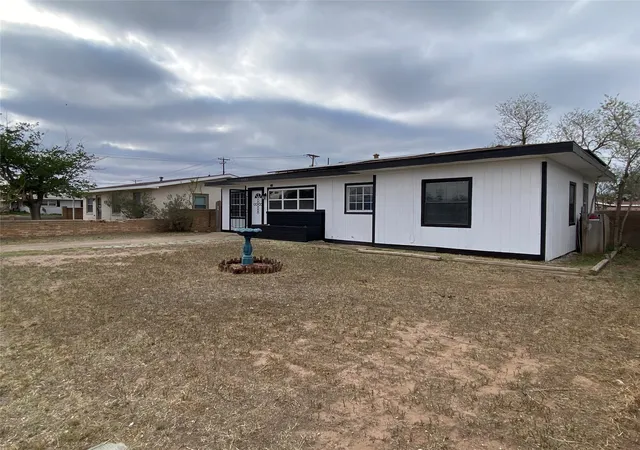 Photo 2 of Sale Pending at 3222 Mariana Ave, Midland, TX 79701 | MLS# 21195268 | Listing updated on 2026-07-14