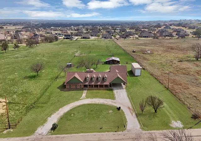 Photo 1 of Single family home for sale at 117 Hudson Ln, Aledo, TX 76008 | MLS# 21195827 | Listing updated on 2026-07-14