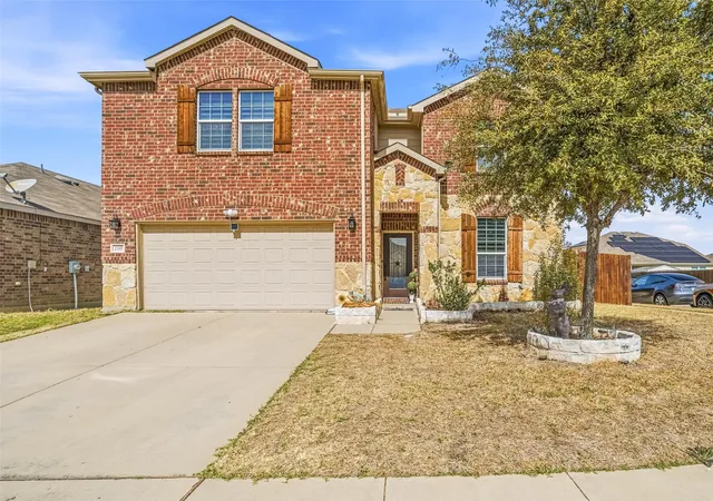Photo 1 of Single family home for sale at 2337 Buelingo Ln, Fort Worth, TX 76131 | MLS# 21193615 | Listing updated on 2026-08-20