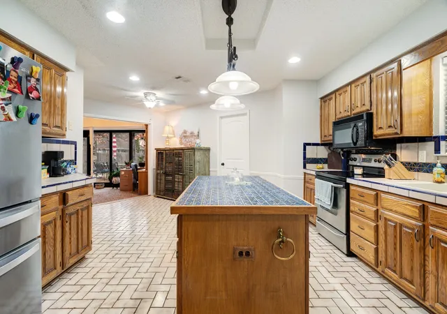 Single family home for sale at 4145 Sleepy Holw, Reno, TX 75462 | MLS# 21195790 | Listing updated on 2026-08-27