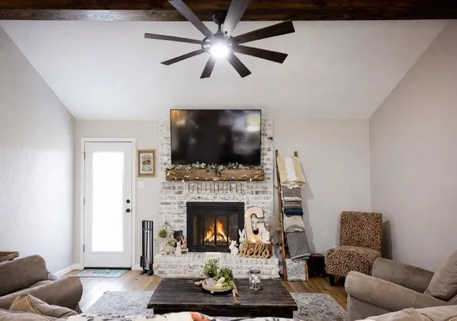 Photo 2 of Single family home for sale at 401 Allison Ave, Groesbeck, TX 76642 | MLS# 21191214 | Listing updated on 2026-07-15