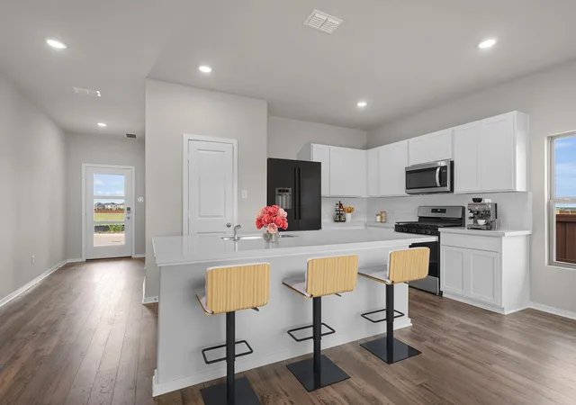 Single family home for sale at 3003 Mary Grace Ln, Heartland, TX 75114 | MLS# 21196403 | Listing updated on 2026-10-08
